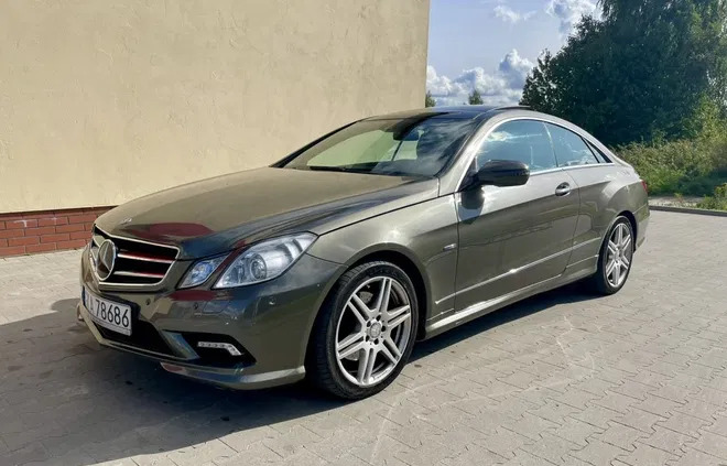 bielawa Mercedes-Benz Klasa E cena 54999 przebieg: 291000, rok produkcji 2009 z Bielawa